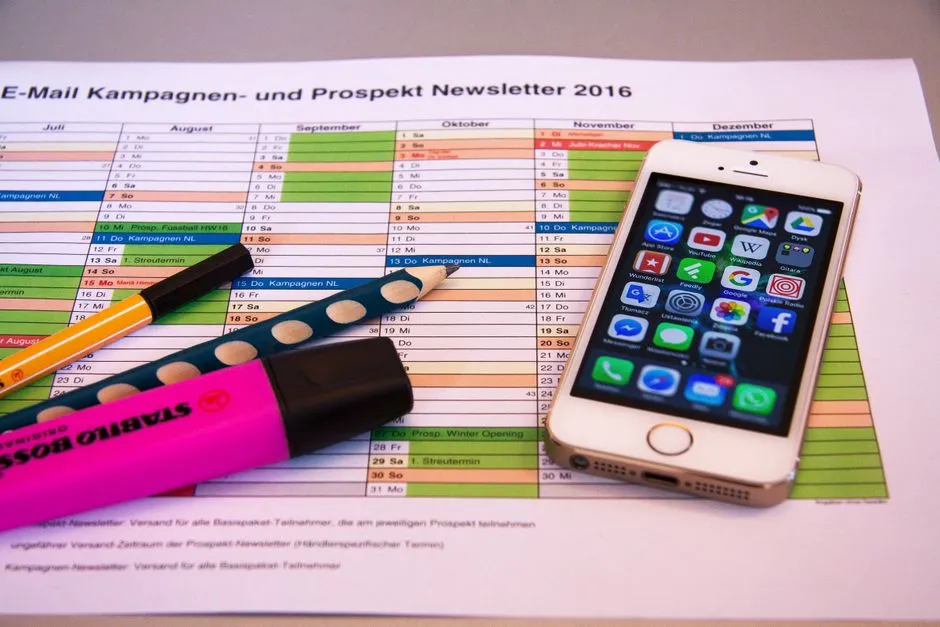Paper Planner vs Task App: Which Fits Your Work?